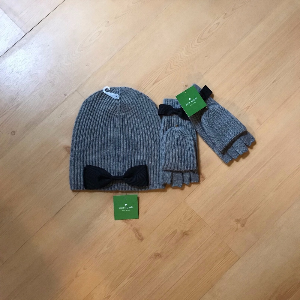 Kate Spade Hat and Glove Set
